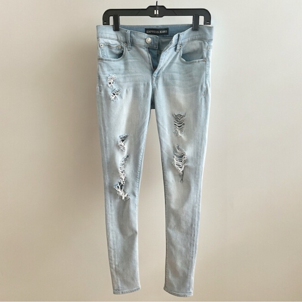 • Express • Super Soft Mid Rise Ripped Legging